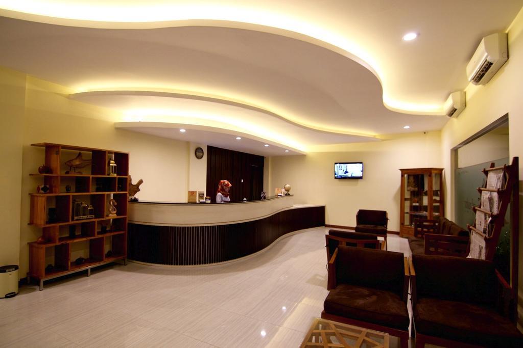 Syailendra Hotel Syariah Jepara Exterior photo