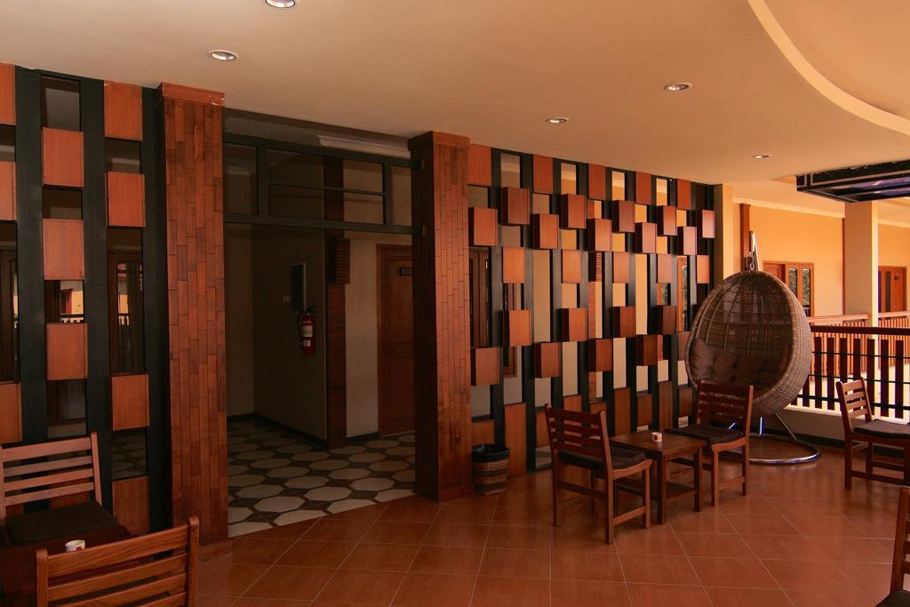 Syailendra Hotel Syariah Jepara Exterior photo