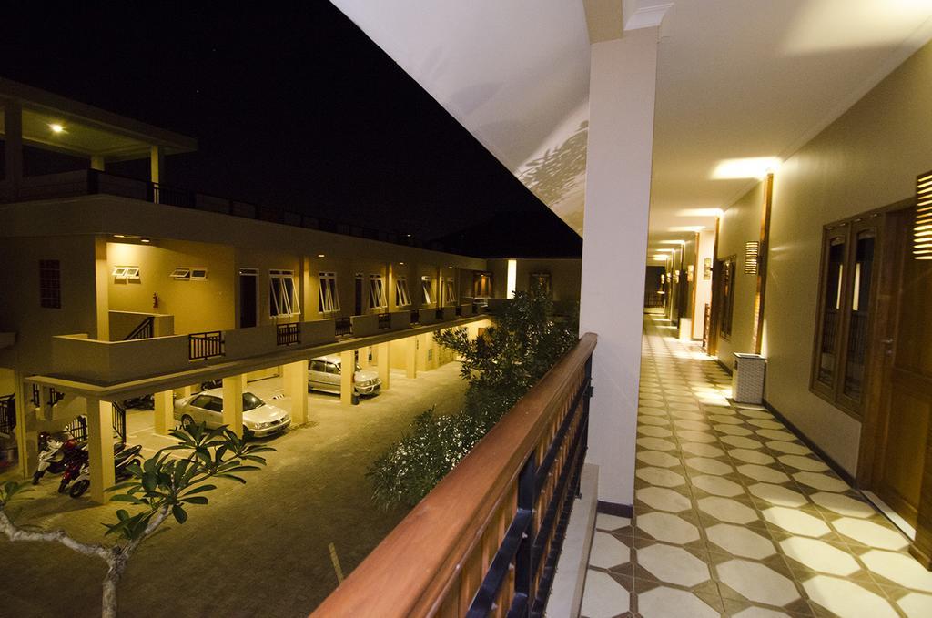 Syailendra Hotel Syariah Jepara Exterior photo