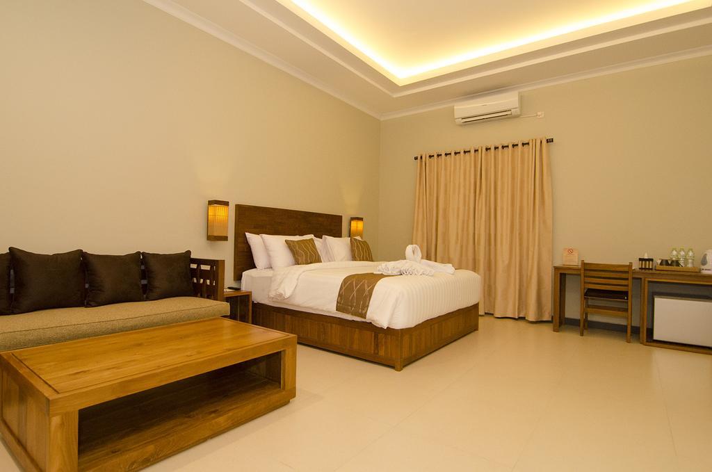 Syailendra Hotel Syariah Jepara Exterior photo