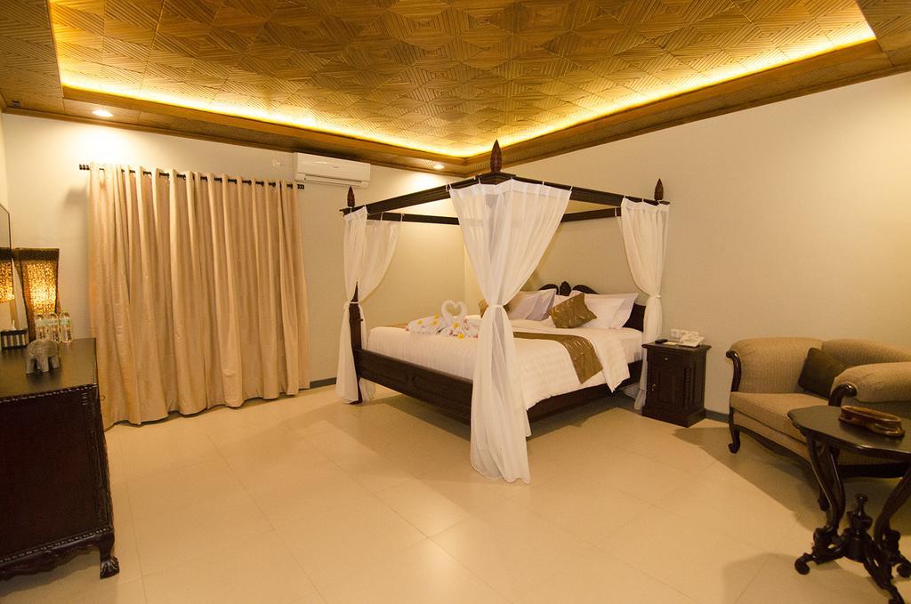 Syailendra Hotel Syariah Jepara Exterior photo
